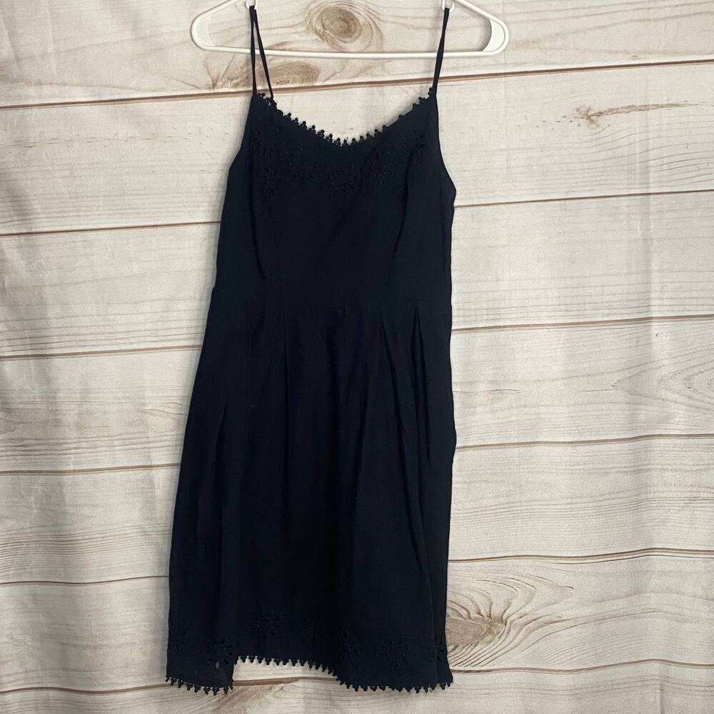 Old Navy Black Embroidered A-Line Spaghetti Strap Dress Size Small